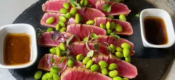 Ahi tuna with sauce