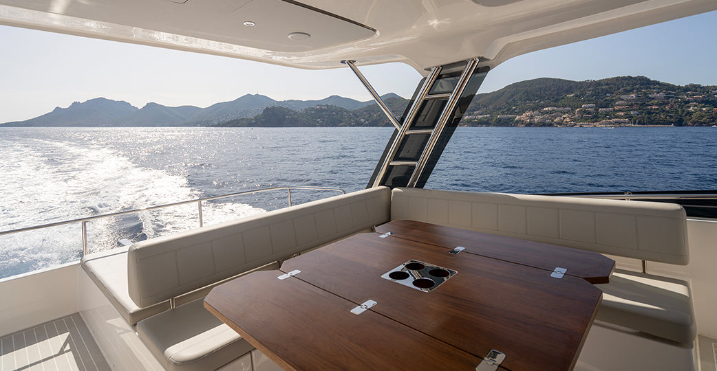 MarineMax 464