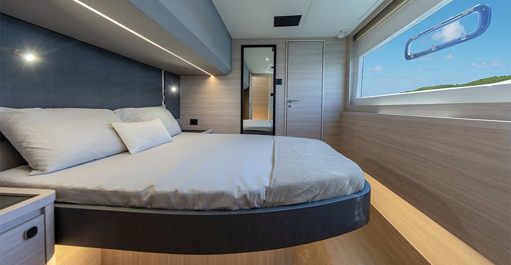 MarineMax 464